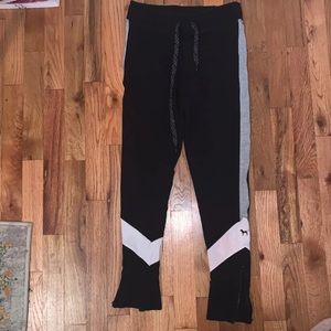 Pink athletic leggings